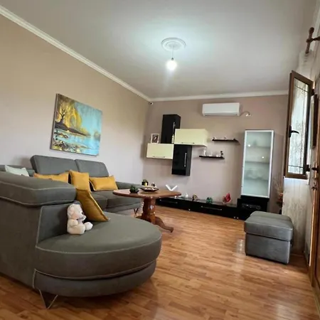 Saimir House Vlorë