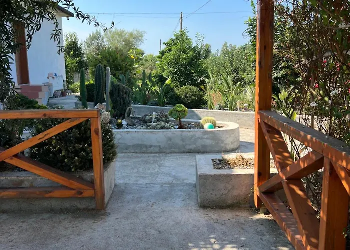 Besa House 아파트 Vlorë