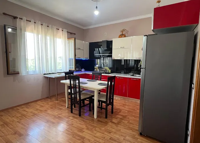 아파트 Besa House